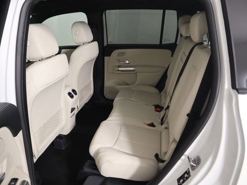 New 2026 Mercedes-Benz GLB 250 image 23