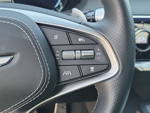 Used 2025 Genesis GV70 2.5T w/ Sport Prestige Package AWD/4WD image 16