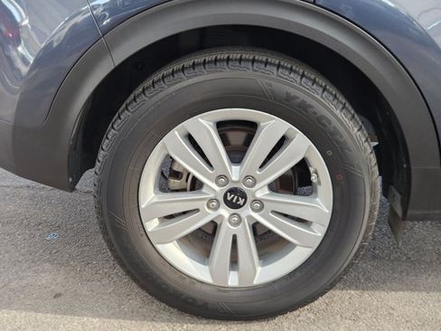Used 2019 Kia Sportage LX FWD image 19