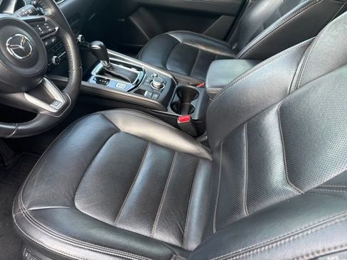 Used 2023 MAZDA CX-5 AWD 2.5 S w/ Premium Plus Pkg image 3