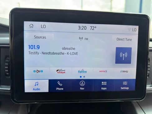 Used 2022 Ford Explorer XLT w/ Equipment Group 202A AWD/4WD image 20