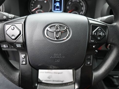 Used 2023 Toyota Tacoma SR AWD/4WD image 16