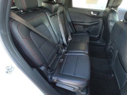 Used 2023 Ford Escape ST-Line image 17