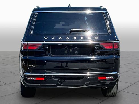 Used 2025 Jeep Wagoneer Series III w/ Premium Group I AWD/4WD image 5