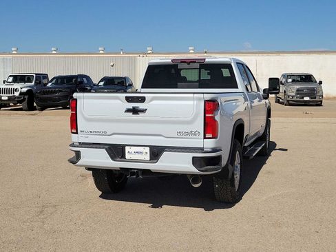 New 2026 Chevrolet Silverado 2500 High Country w/ Z71 Off-Road Package AWD/4WD image 8