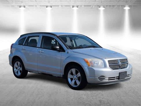 Used 2010 Dodge Caliber SXT FWD image 2