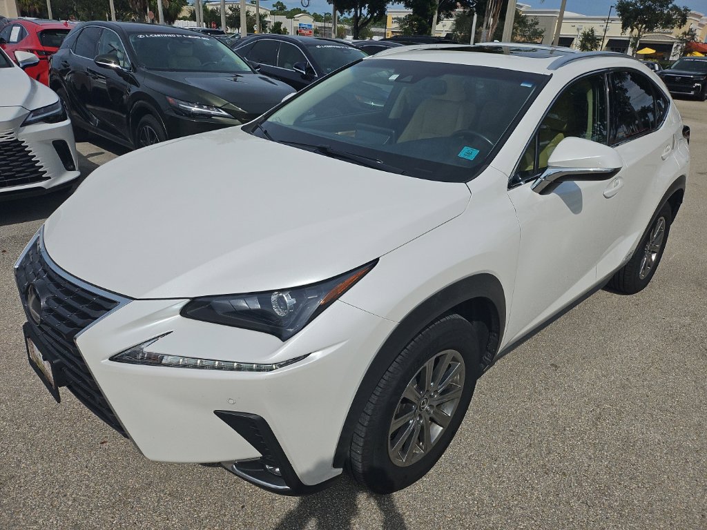 Used 2018 Lexus NX 300h AWD w/ Comfort Package image 2