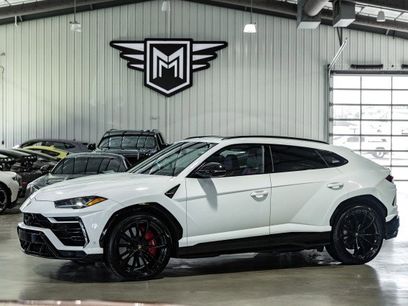 Used 2022 Lamborghini Urus