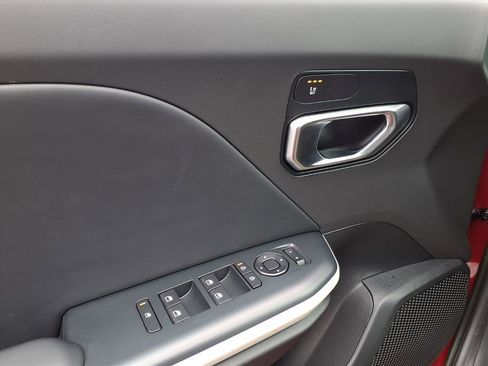 Used 2025 Kia K4 GT-Line w/ GT-Line Sunroof Package image 18