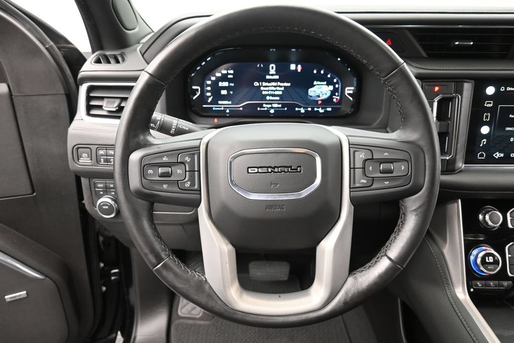 Used 2022 GMC Yukon Denali AWD/4WD image 10