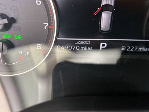 Used 2024 Mitsubishi Outlander SE AWD/4WD image 52