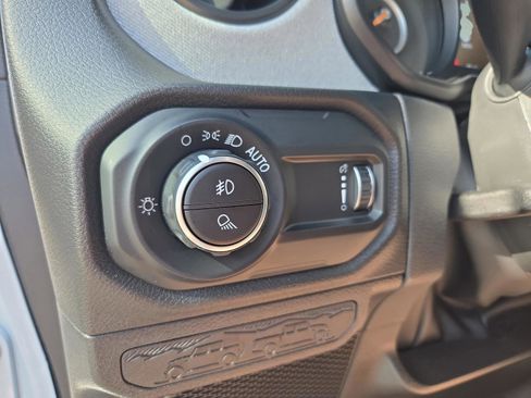 New 2025 Jeep Gladiator Sport image 23