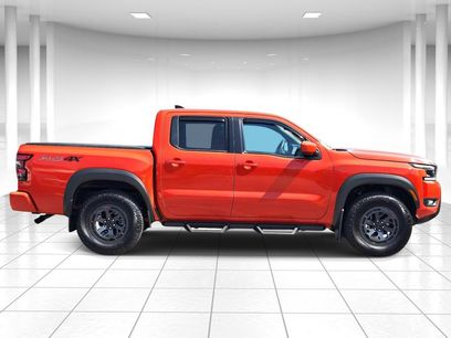 Used 2025 Nissan Frontier PRO-4X w/ Pro Convenience Package