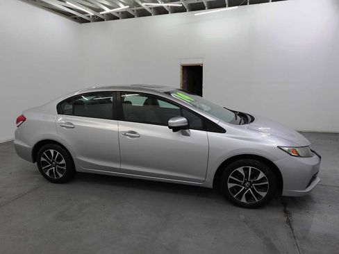 Used 2014 Honda Civic EX image 4