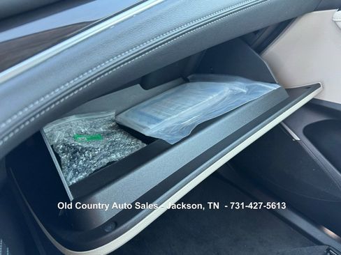 Used 2020 Buick Enclave Essence image 48