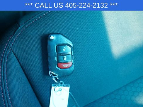 Used 2022 Jeep Wrangler Rubicon AWD/4WD image 41