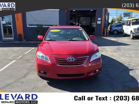 Used 2007 Toyota Camry XLE image 2