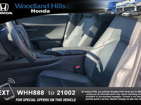 Used 2021 Lexus UX 200 w/ Accessory Package (Z2) FWD image 18