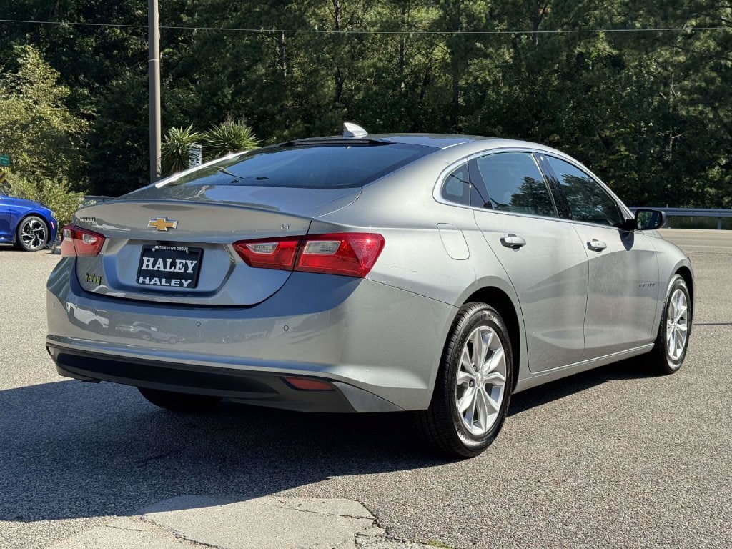 Used 2025 Chevrolet Malibu LT FWD image 22