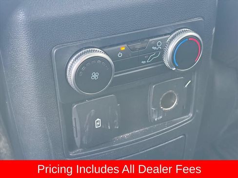 Used 2022 Ford Explorer XLT RWD image 14
