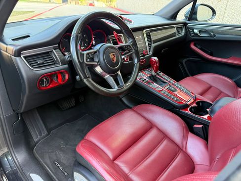 Used 2017 Porsche Macan GTS AWD/4WD image 15