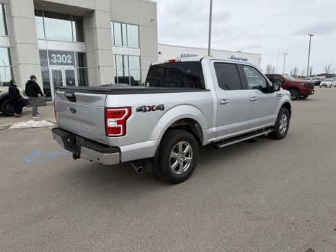 Used 2018 Ford F150 XLT w/ Equipment Group 302A Luxury image 4