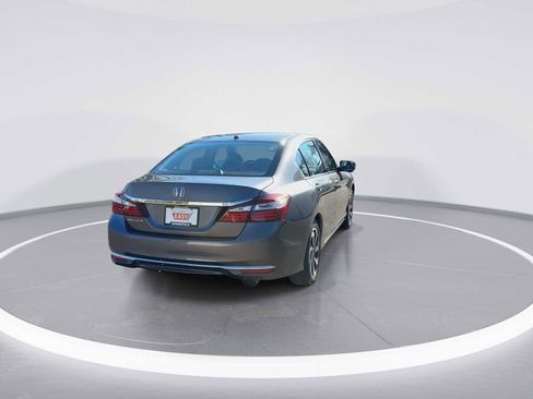 Used 2016 Honda Accord EX-L image 7