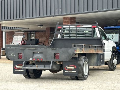 Used 2006 Chevrolet Silverado 3500 2WD Regular Cab image 8
