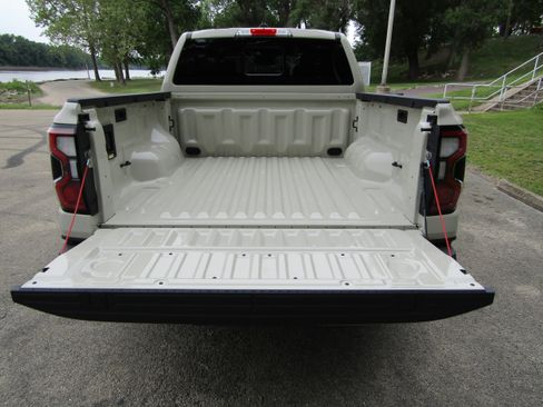 New 2026 Ford Ranger Raptor AWD/4WD image 10