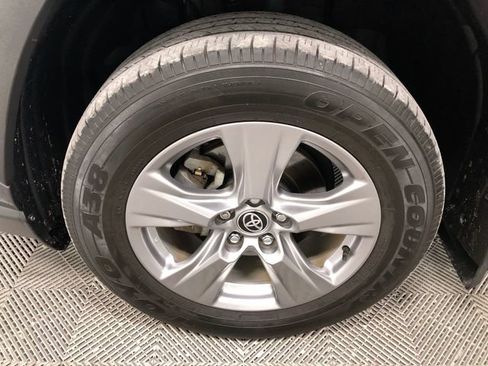 Used 2023 Toyota RAV4 XLE w/ XLE Grade Weather Package AWD/4WD image 28