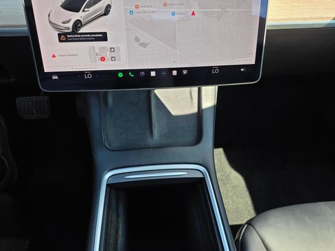 Used 2021 Tesla Model 3 Standard Range Plus RWD image 17