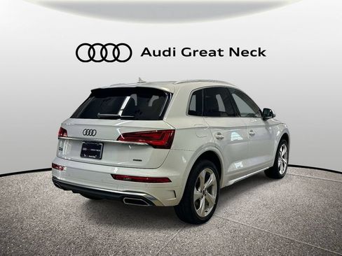 Used 2023 Audi Q5 2.0T Premium Plus w/ Premium Plus Package AWD/4WD image 8