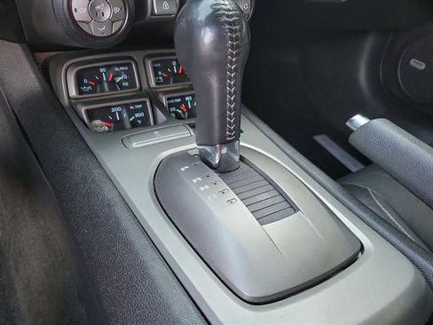 Used 2010 Chevrolet Camaro SS w/ RS Package RWD image 12