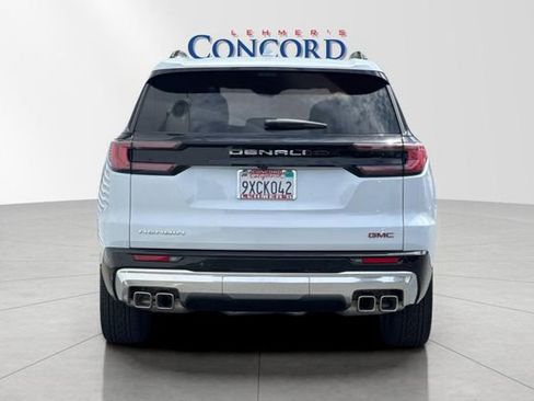 Used 2026 GMC Acadia Denali w/ Super Cruise Package FWD image 5