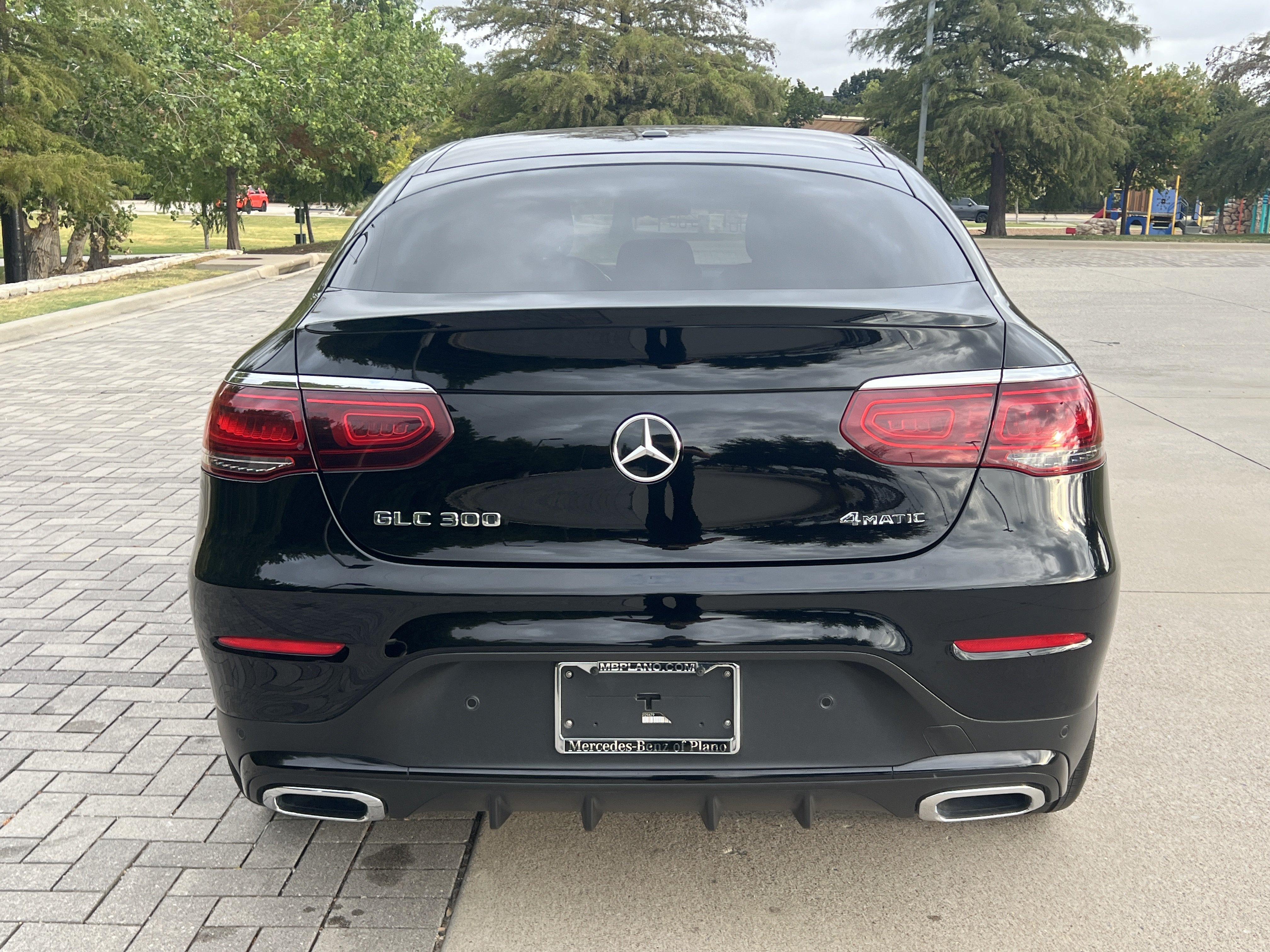 Used 2023 Mercedes-Benz GLC 300 4MATIC Coupe w/ AMG Line image 8