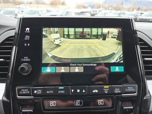 Used 2024 Honda Odyssey EX-L image 18