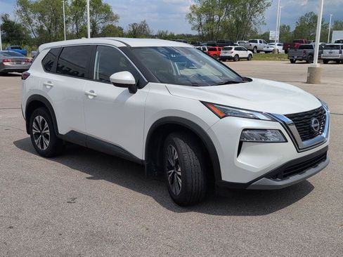 Used 2023 Nissan Rogue SV AWD/4WD image 10