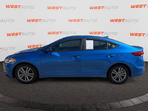 Used 2018 Hyundai Elantra Value Edition FWD image 2