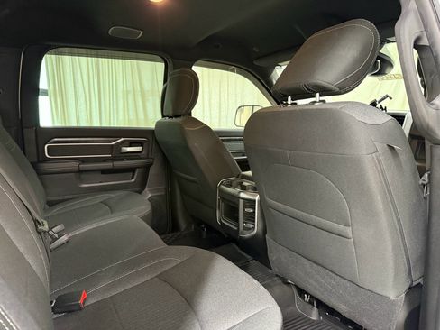 Used 2020 RAM 2500 Big Horn w/ Night Edition AWD/4WD image 22