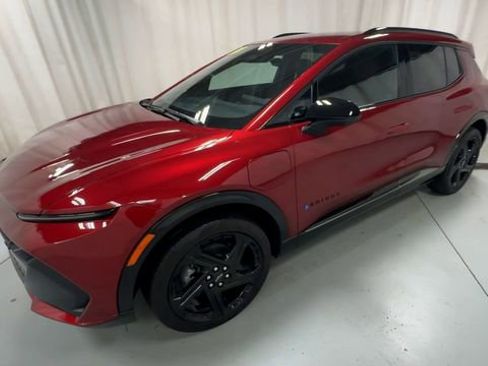 Used 2024 Chevrolet Equinox EV RS image 4