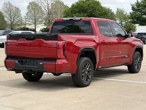 Used 2025 Toyota Tundra Platinum AWD/4WD image 4