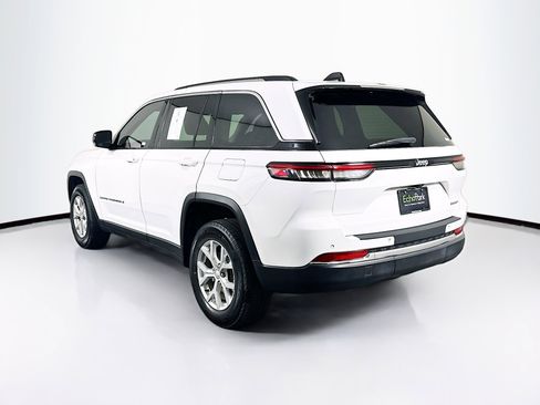 Used 2023 Jeep Grand Cherokee Limited RWD image 5