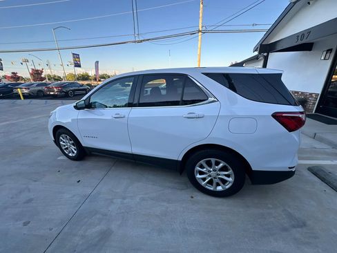 Used 2018 Chevrolet Equinox LT FWD image 8