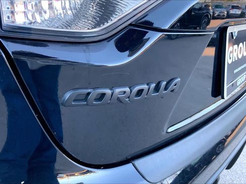 Used 2024 Toyota Corolla SE image 30