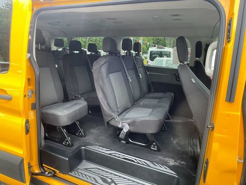 Used 2021 Ford Transit 350 XL RWD image 25