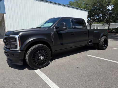 Used 2024 Ford F450 Limited w/ FX4 Off-Road Package AWD/4WD image 2