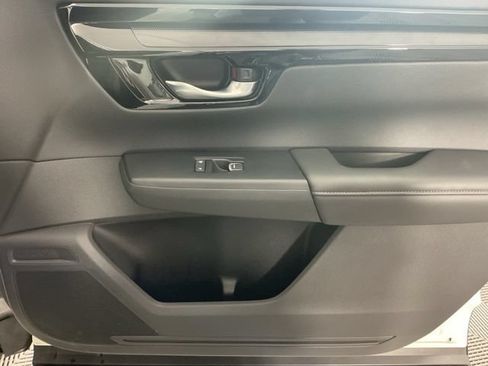 Used 2024 Honda CR-V EX-L image 13