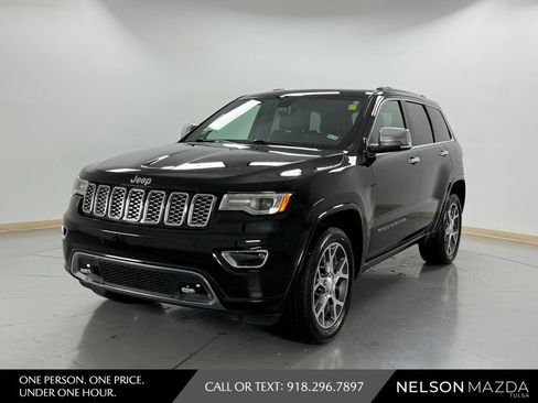 Used 2019 Jeep Grand Cherokee Overland RWD image 1
