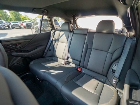 Used 2022 Subaru Outback Wilderness w/ Wilderness Package image 31