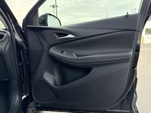 Used 2023 Buick Encore GX Essence w/ Experience Buick Package image 22